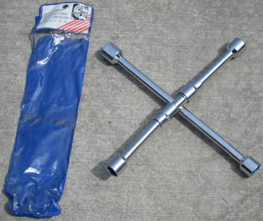 4-Way Folding Lug Wrench - Open image