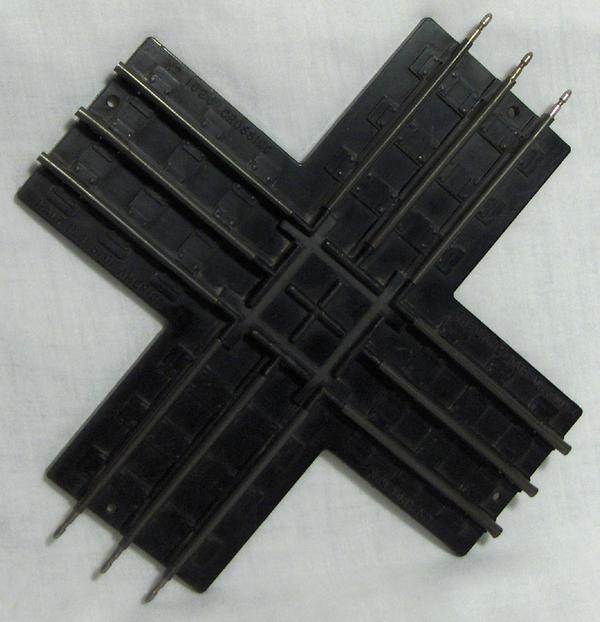 Crossing Track - 90 Degree (O27) image