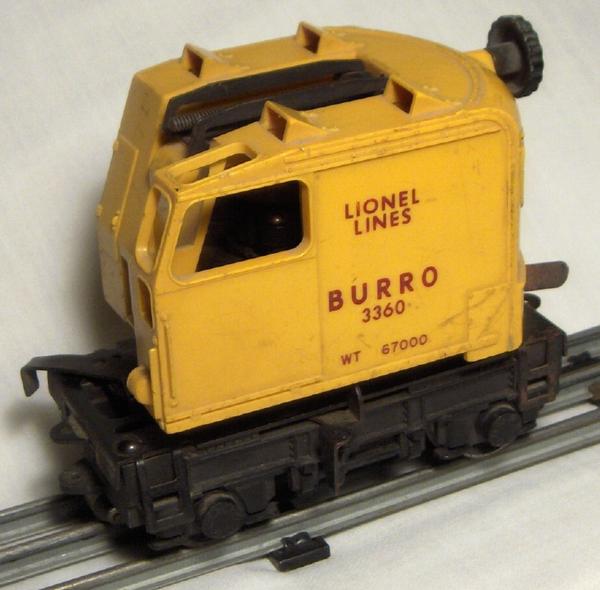Operating Burro Crane (self-propelled) image
