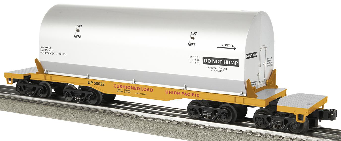 Heavy duty flatcar with load and protective cover image